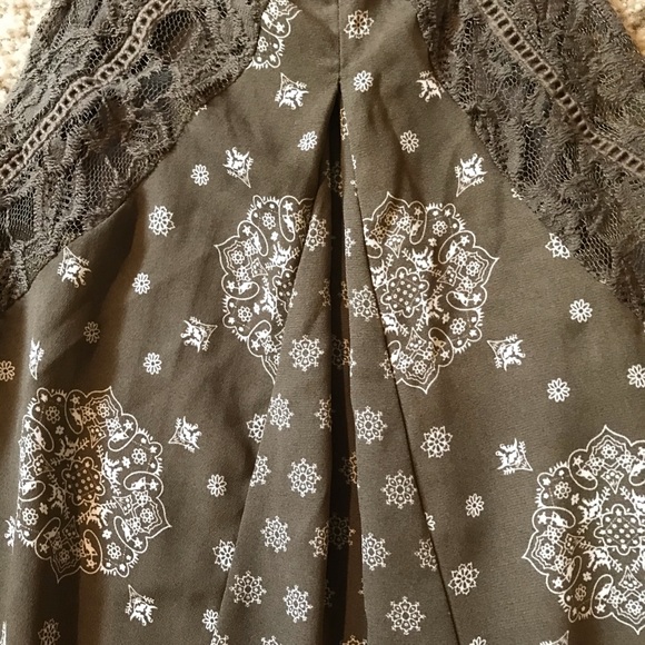 Taylor & Sage tank - Picture 2 of 4